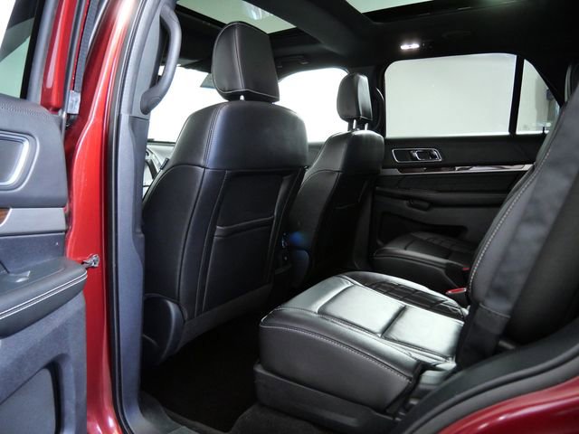 Certified 2018 Ford Explorer Platinum AWD/4WD image 13
