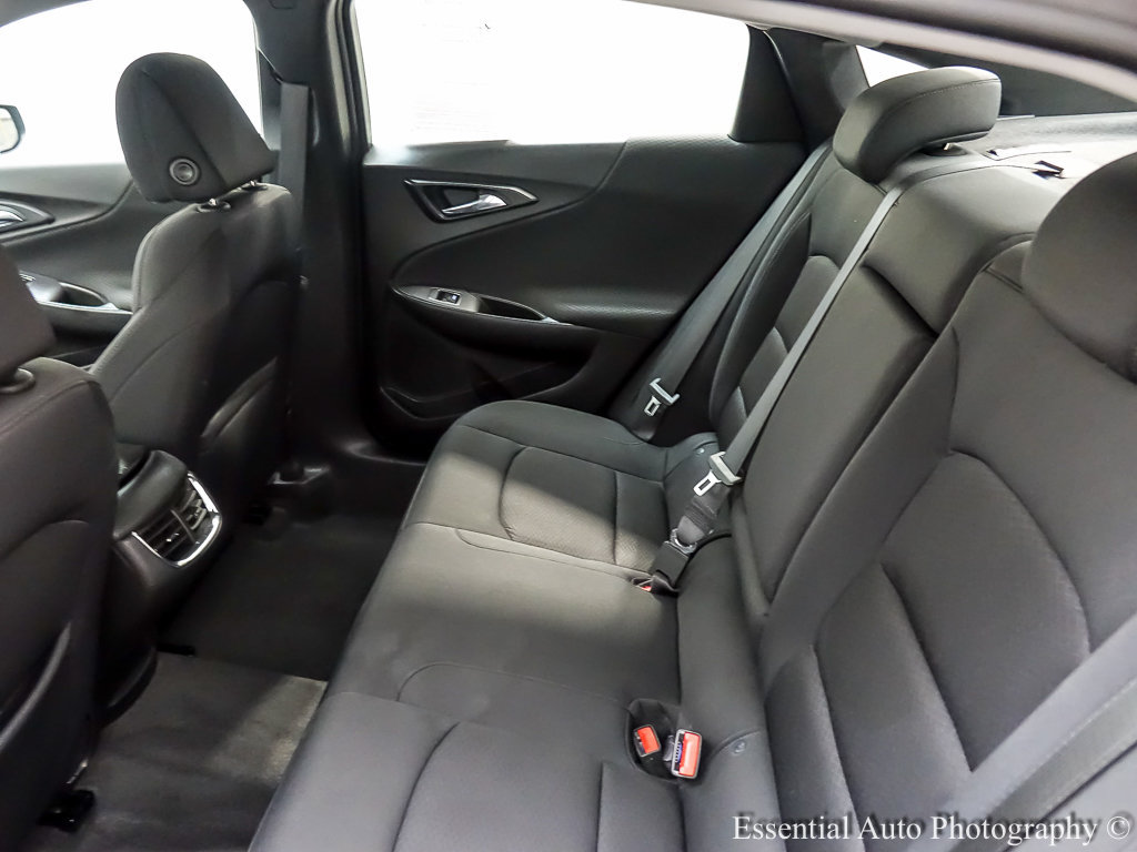 Used 2020 Chevrolet Malibu LT FWD image 11
