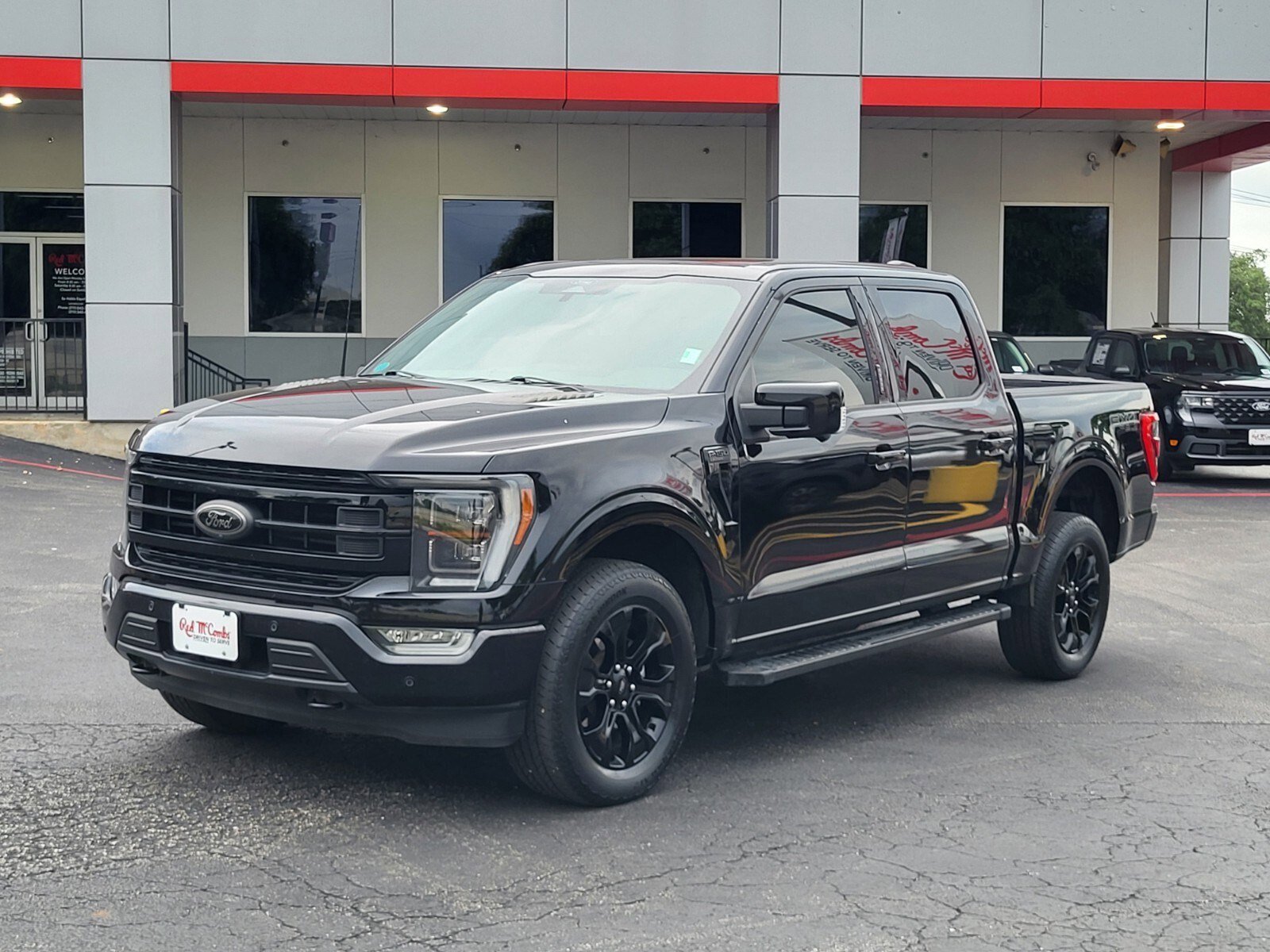 Certified 2022 Ford F150 Lariat w/ Equipment Group 502A High AWD/4WD image 8