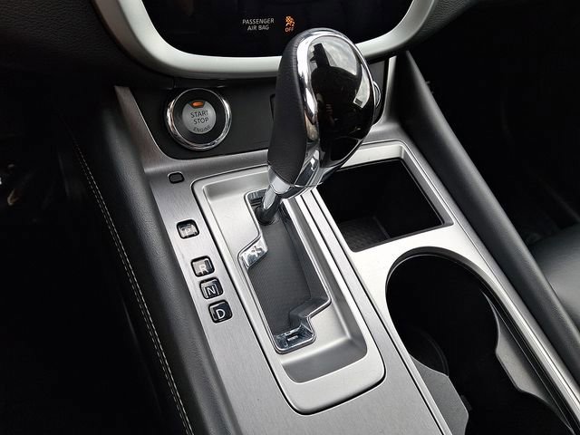 Used 2022 Nissan Murano SV w/ SV Midnight Edition Package image 14