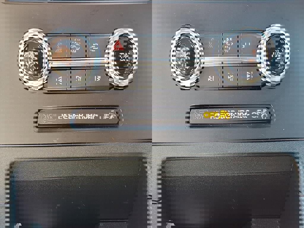 Certified 2024 Ford Edge ST-Line image 18