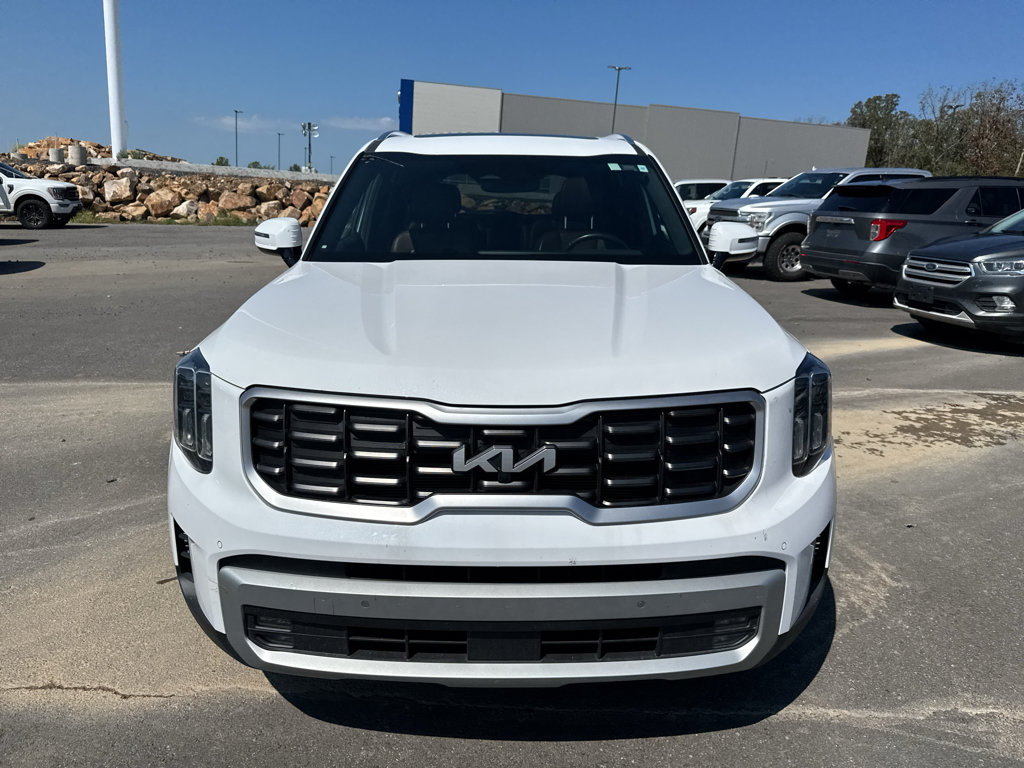 Used 2024 Kia Telluride SX FWD image 2