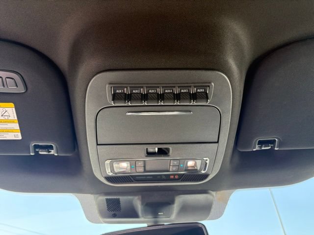 Certified 2025 Ford F350 Platinum AWD/4WD image 10