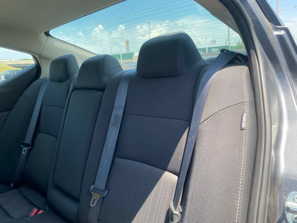 Used 2025 Nissan Altima 2.5 SV FWD image 28