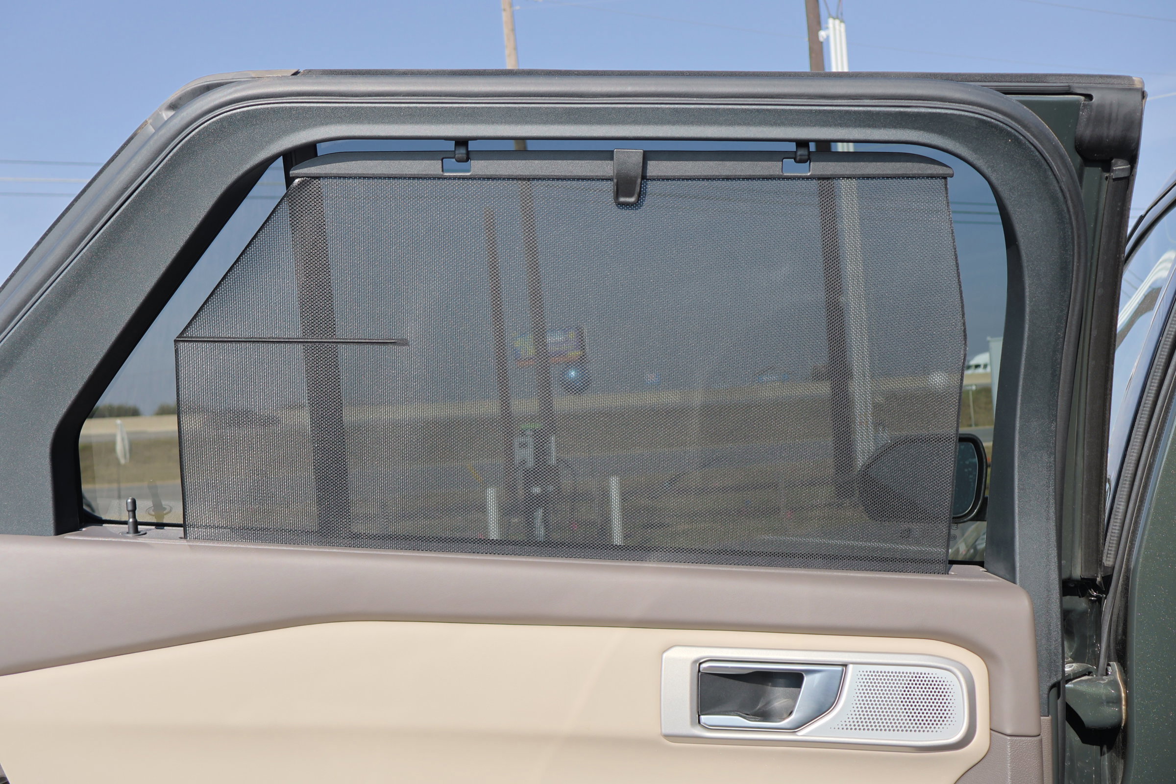 Certified 2022 Ford Explorer Platinum w/ Equipment Group 601A image 30