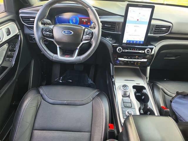 Certified 2023 Ford Explorer ST w/ Equipment Group 401A AWD/4WD image 18