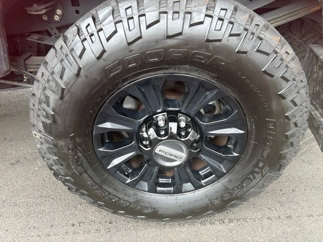 Certified 2022 Ford F250 Lariat w/ Tremor Off-Road Package AWD/4WD image 26