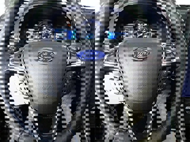 Certified 2024 Ford Edge Titanium image 18