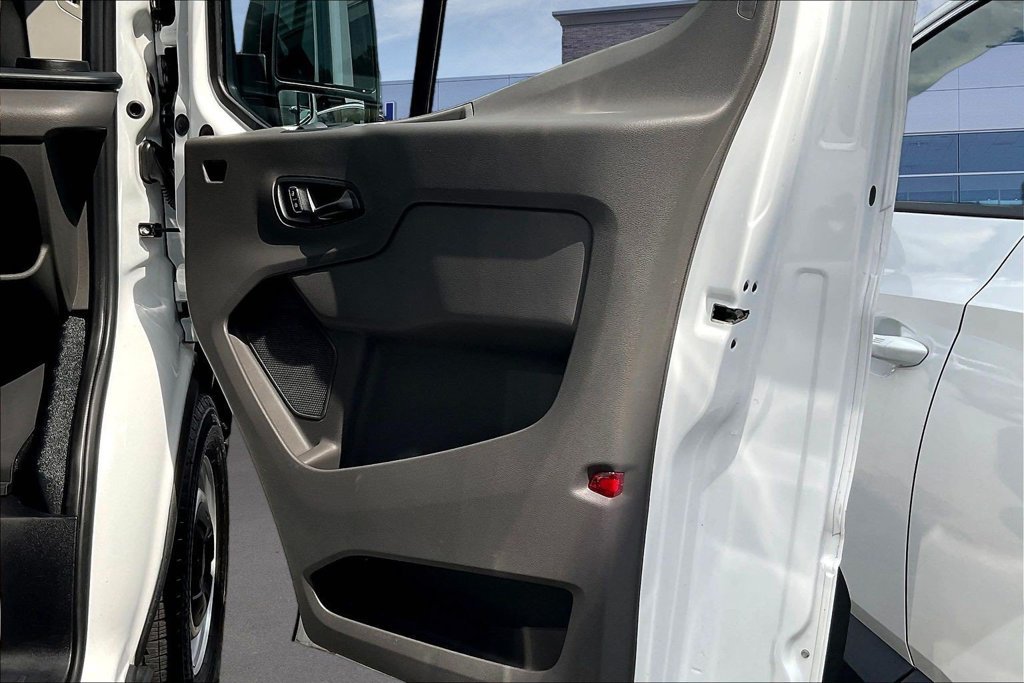 Certified 2025 Ford Transit 350 XL RWD image 27