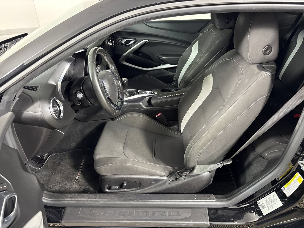 Used 2019 Chevrolet Camaro LT RWD image 26