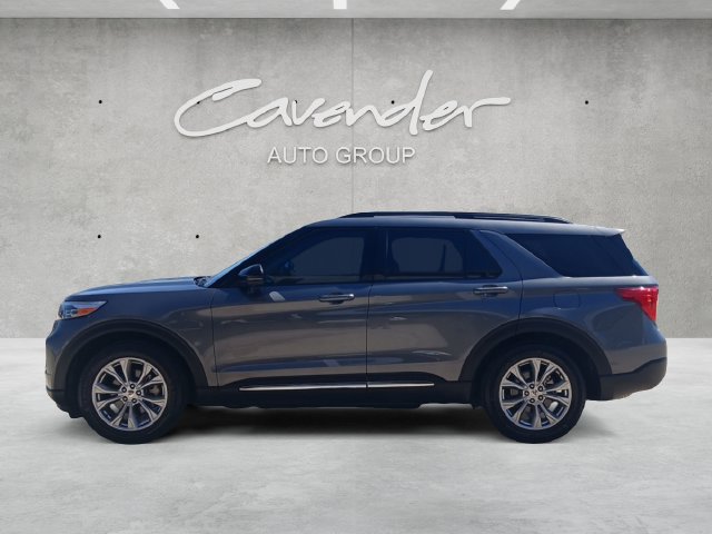 Certified 2024 Ford Explorer XLT w/ Equipment Group 202A RWD image 14