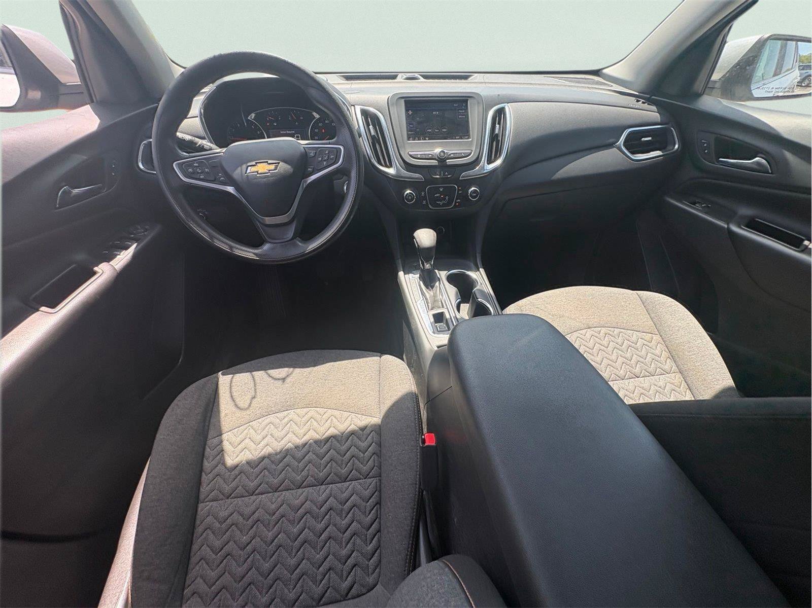 Used 2022 Chevrolet Equinox LT AWD/4WD image 11