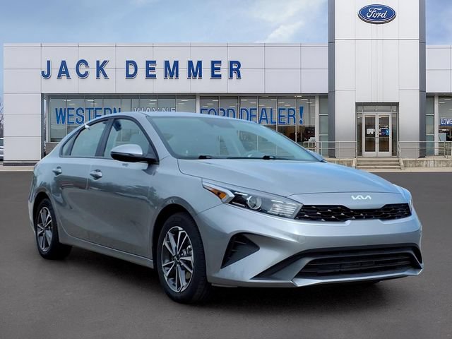 Used 2024 Kia Forte LXS w/ LXS Technology Package
