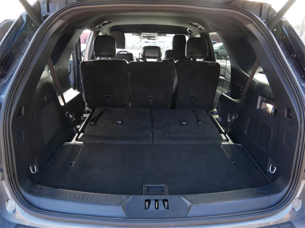 Certified 2025 Ford Explorer ST-Line w/ ST-Line Street Pack image 10