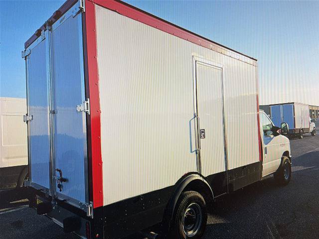 Certified 2024 Ford E-350 and Econoline 350 Super Duty w/ Power Windows & Locks Group RWD image 2