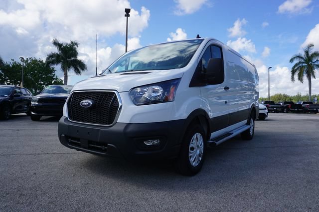 Certified 2025 Ford Transit 250 Low Roof w/ Exterior Upgrade Package RWD image 19