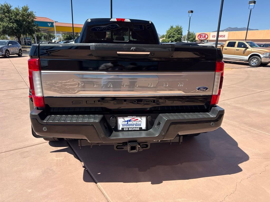 Certified 2017 Ford F350 Platinum w/ Platinum Ultimate Package AWD/4WD image 7