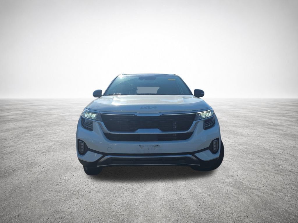 Used 2022 Kia Seltos SX AWD/4WD image 3