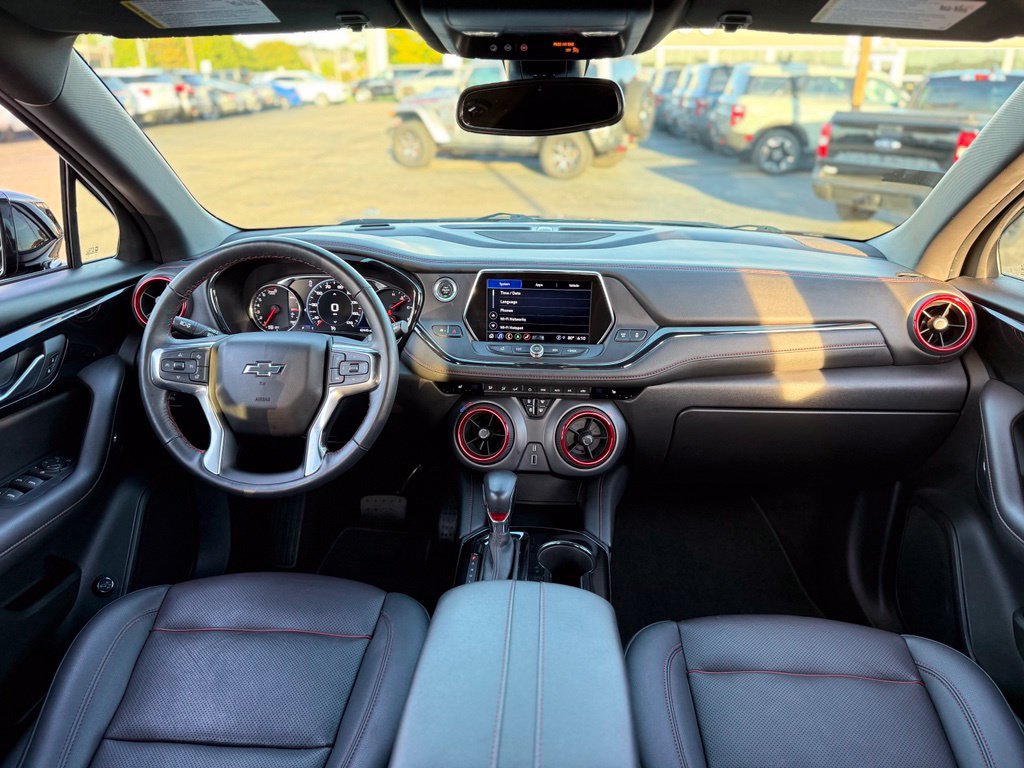 Used 2022 Chevrolet Blazer RS AWD/4WD image 2