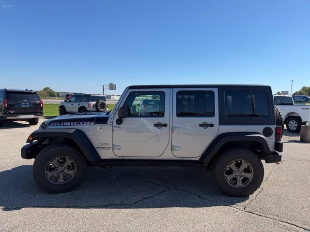 Used 2017 Jeep Wrangler Unlimited Rubicon AWD/4WD image 6