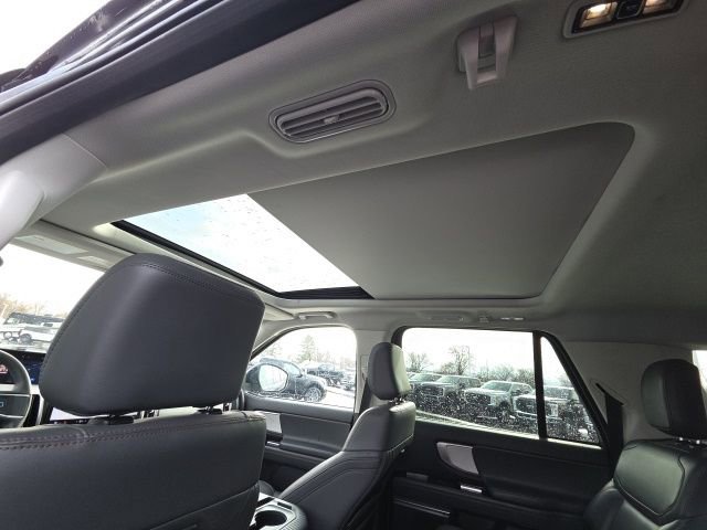 Certified 2025 Ford Expedition Max Active image 22