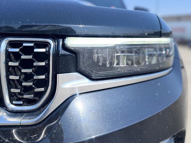 Used 2023 Jeep Grand Cherokee Summit image 11