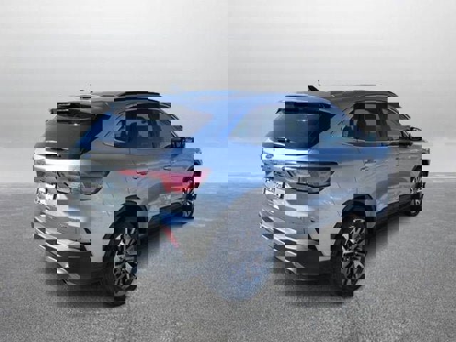 Certified 2022 Ford Escape Titanium image 2