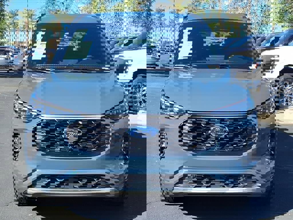 Certified 2023 Ford Escape ST-Line Elite image 2