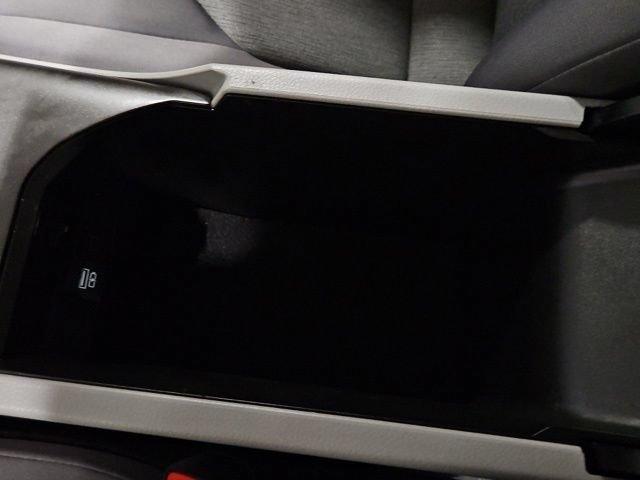 Used 2024 Toyota Camry LE FWD image 34