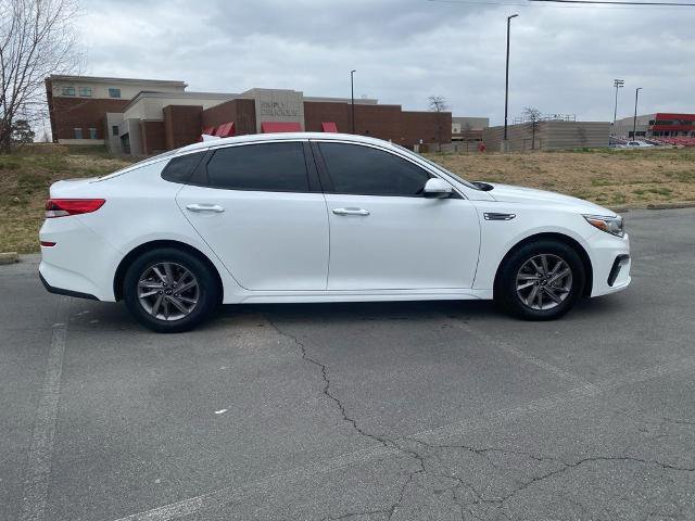 Used 2020 Kia Optima LX image 5