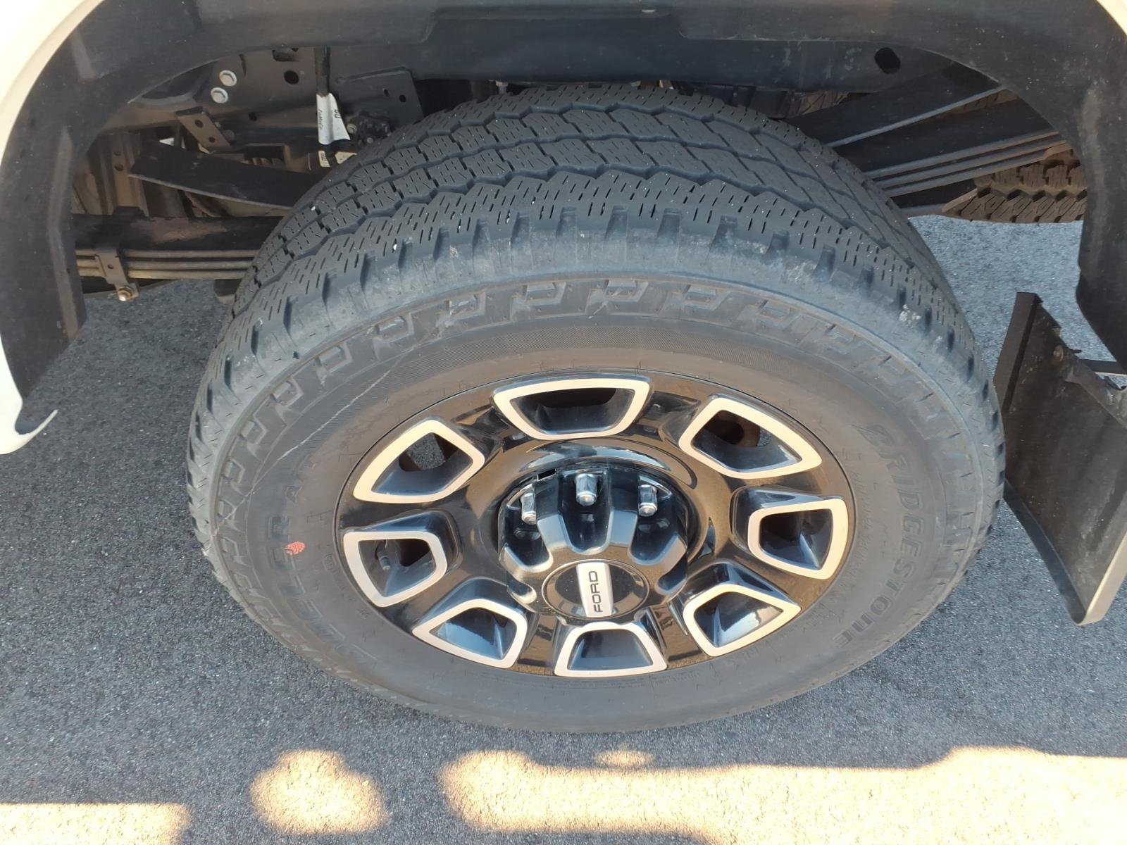 Certified 2026 Ford F250 Platinum AWD/4WD image 21