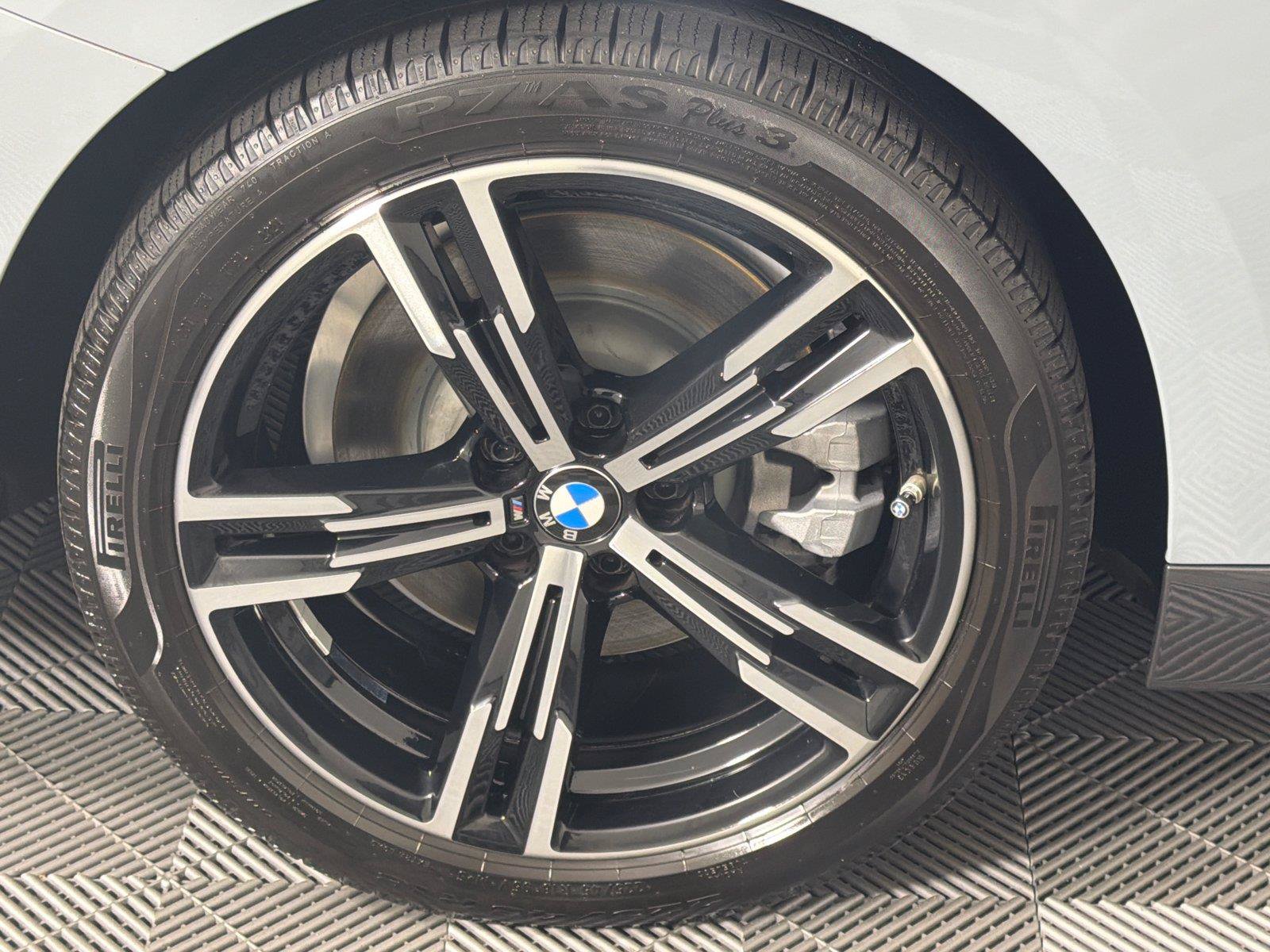 Used 2022 BMW 230i Coupe w/ M Sport Package RWD image 15