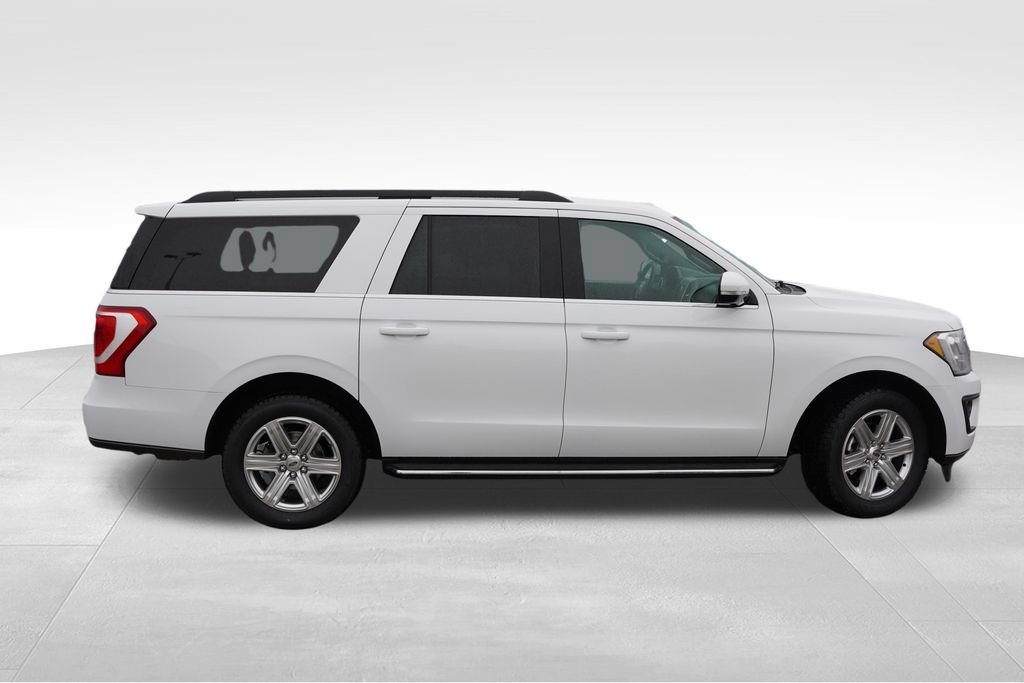 Certified 2020 Ford Expedition Max XLT w/ Equipment Group 202A AWD/4WD image 3