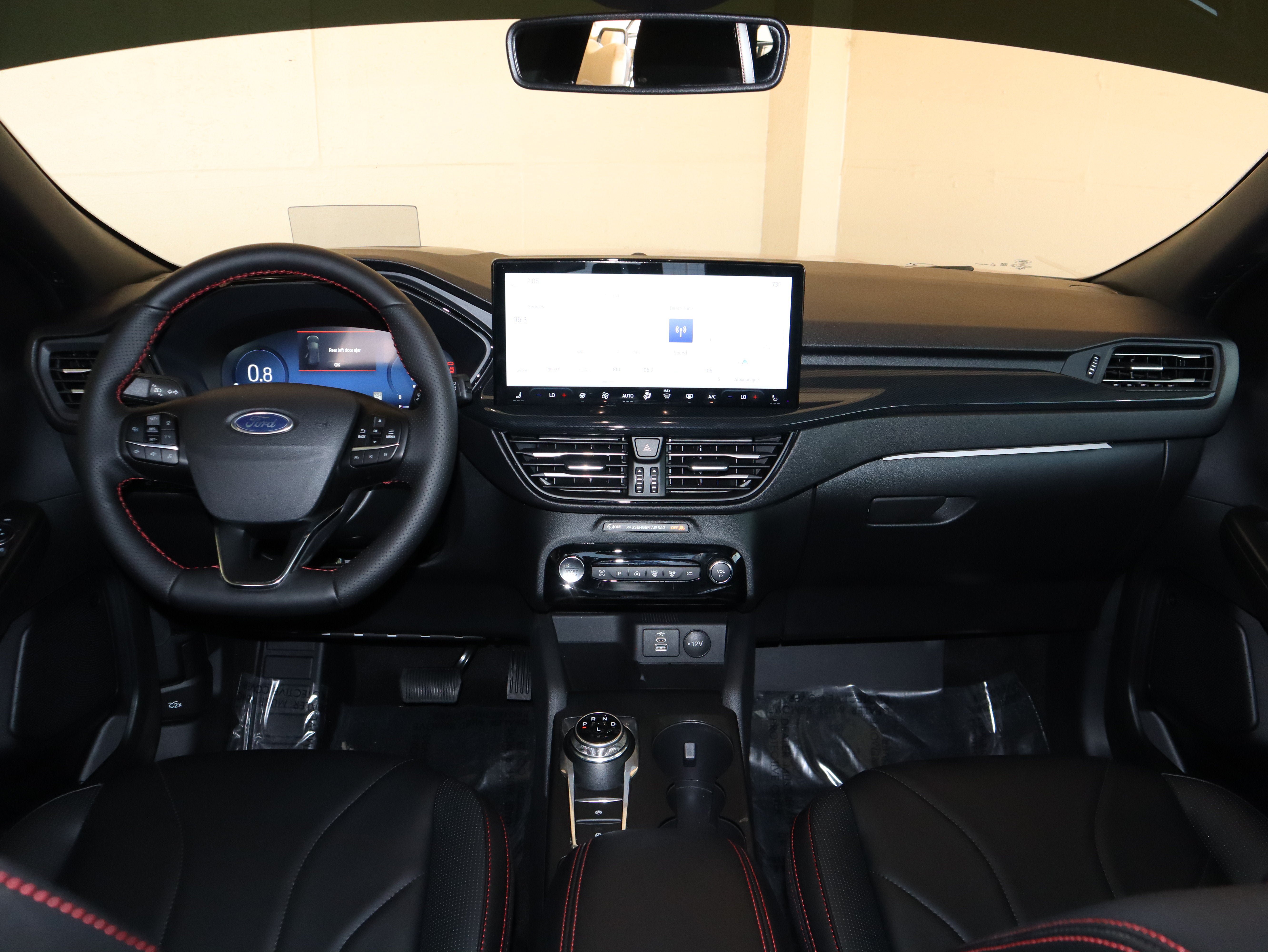 Certified 2025 Ford Escape ST-Line Elite w/ Premium Technology Package AWD/4WD image 24