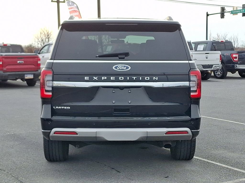 Certified 2024 Ford Expedition Limited image 5