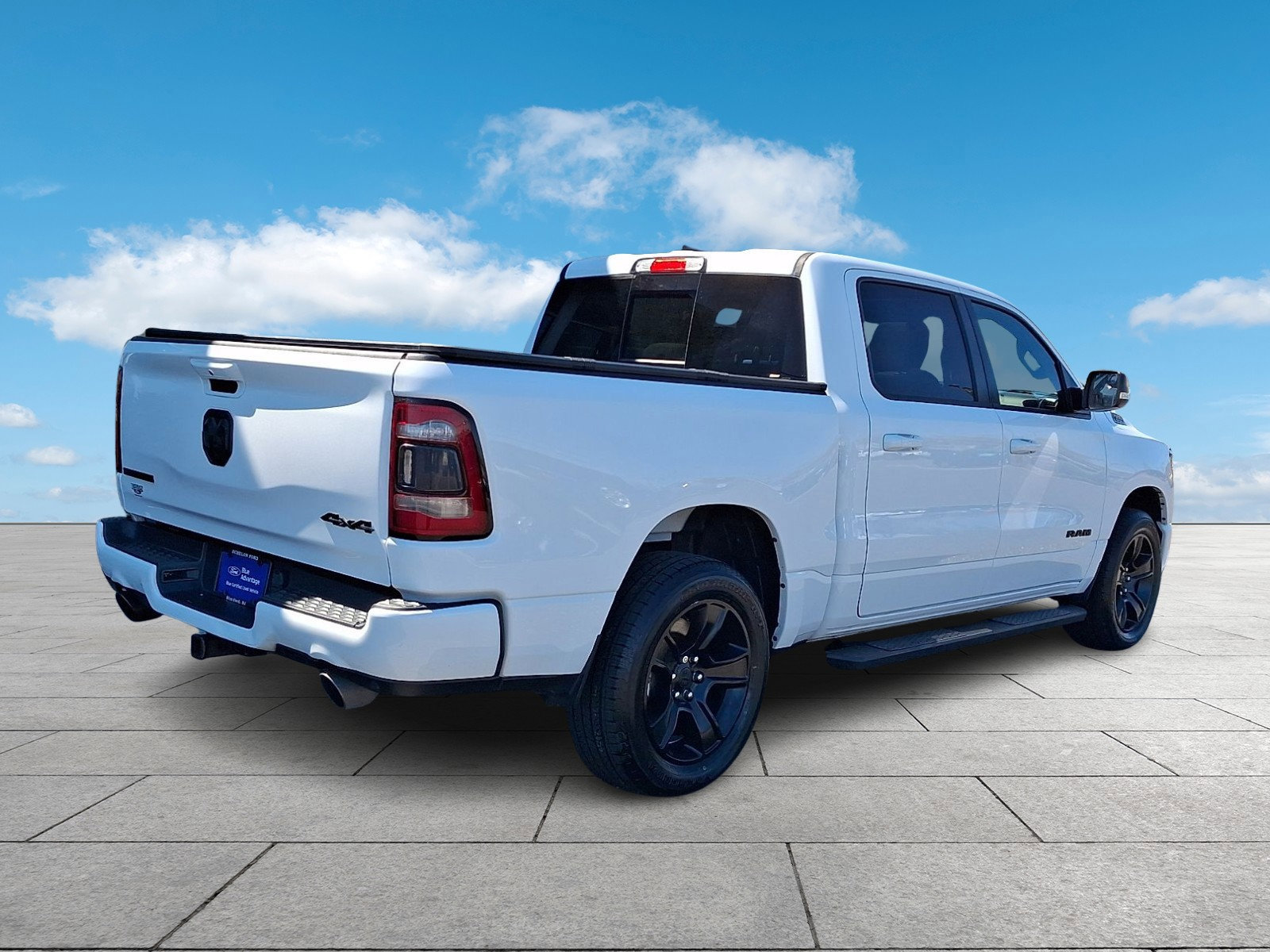 Used 2022 RAM 1500 Big Horn AWD/4WD image 4