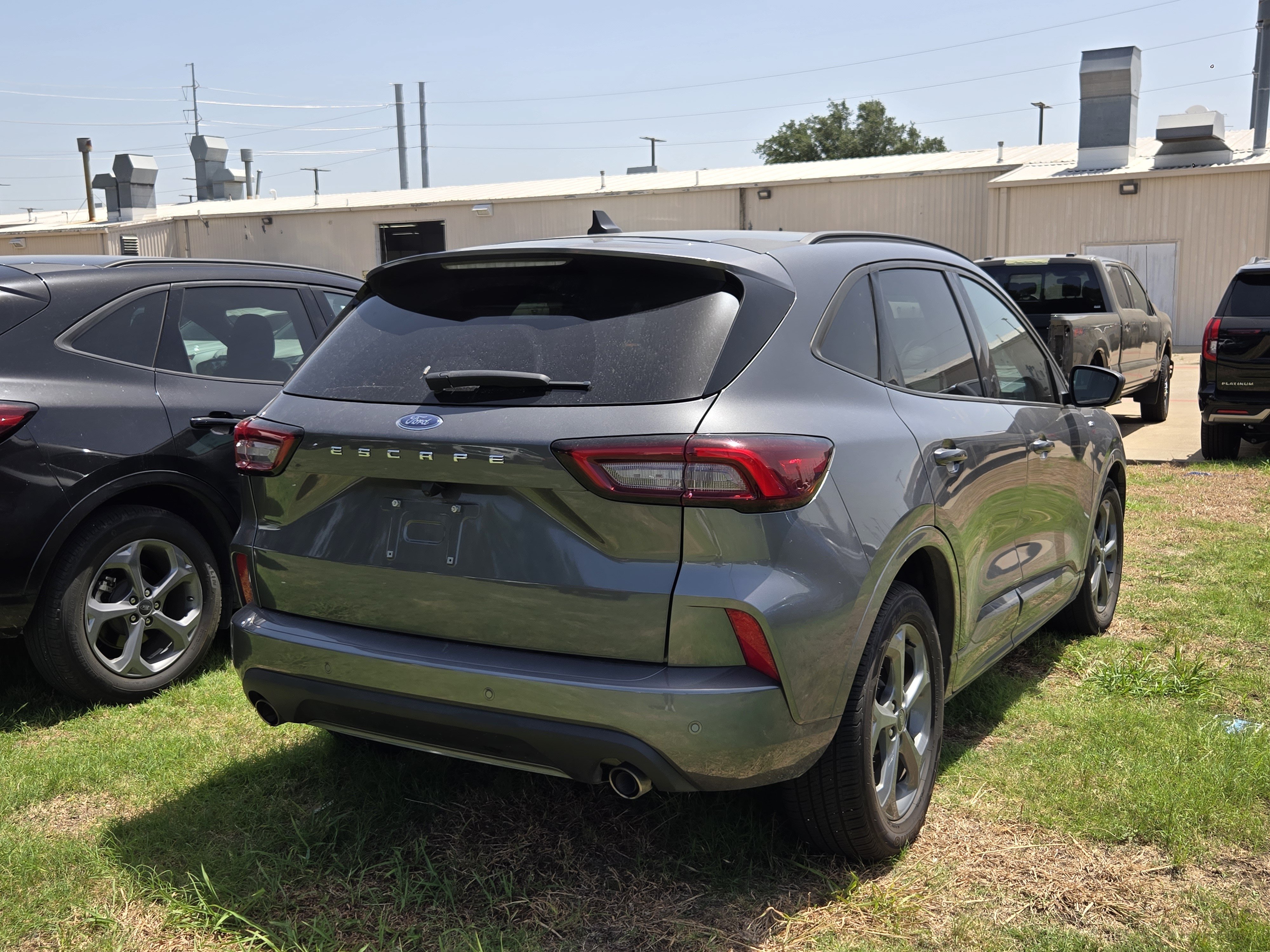 Certified 2023 Ford Escape ST-Line w/ Tech Pack #1 FWD image 3