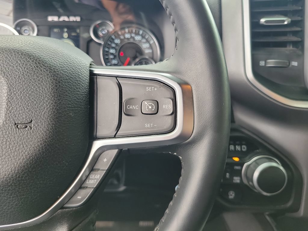 Used 2024 RAM 1500 Big Horn AWD/4WD image 25