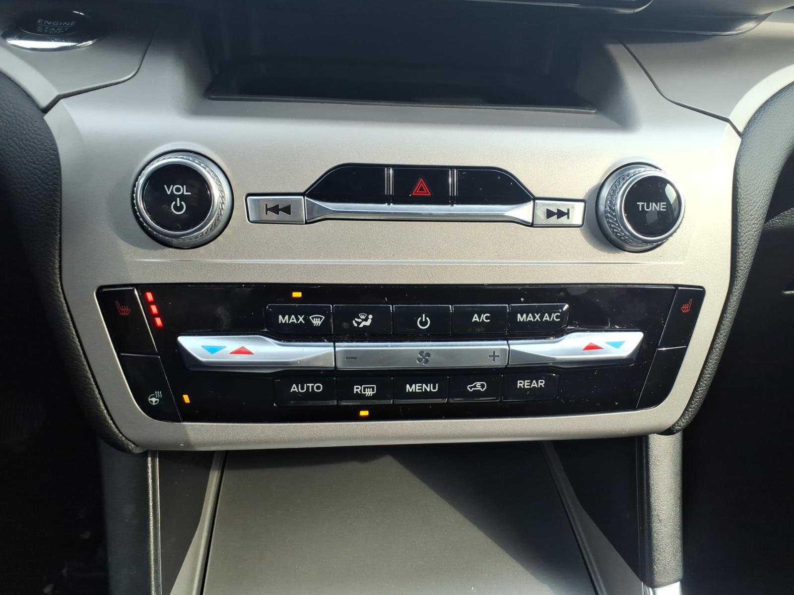 Certified 2023 Ford Explorer XLT w/ Equipment Group 202A image 19