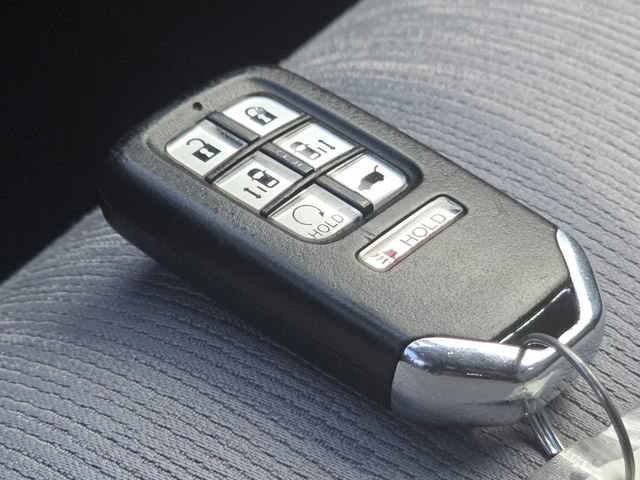 Used 2021 Honda Odyssey EX image 32