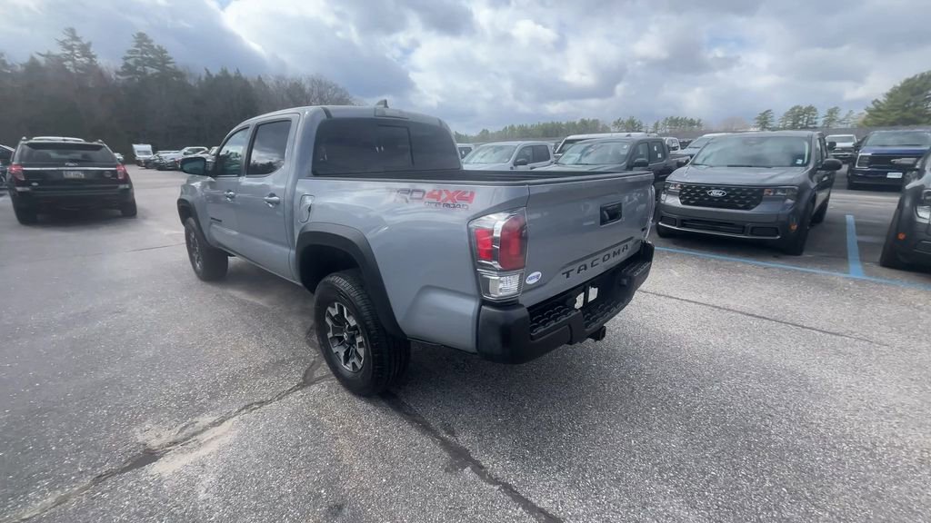 Used 2021 Toyota Tacoma TRD Off-Road w/ Blackout Package (TMS) AWD/4WD image 17