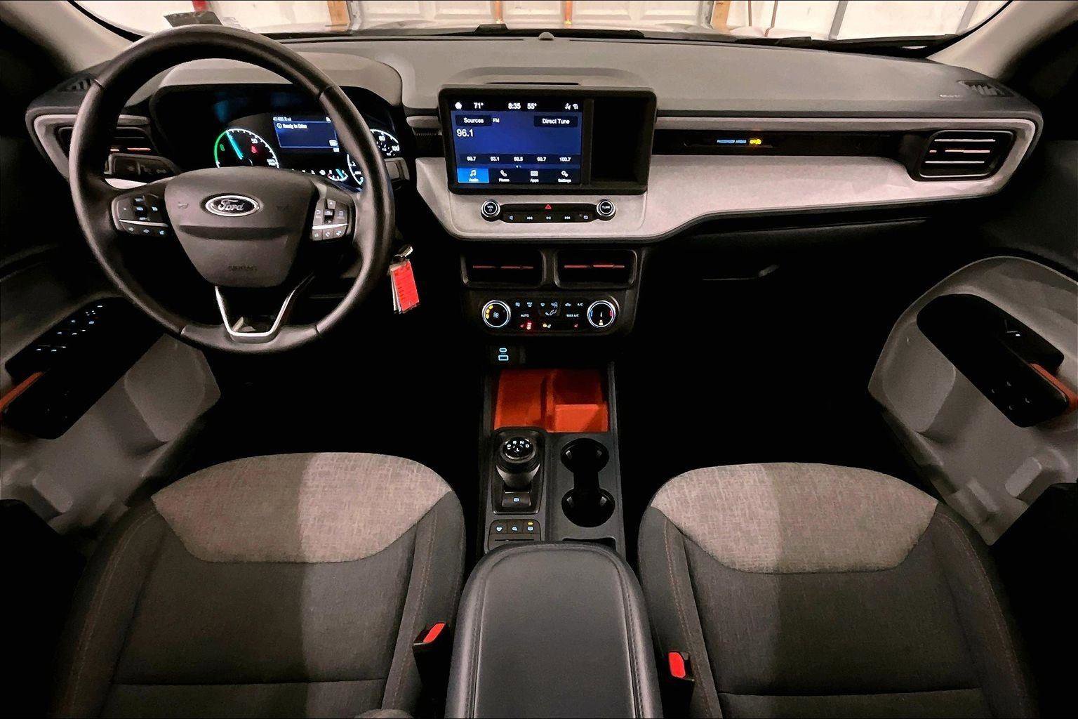 Certified 2024 Ford Maverick XLT w/ XLT Luxury Package image 14