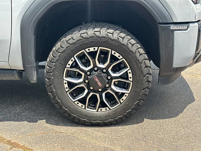 Used 2024 GMC Sierra 2500 AT4 w/ AT4 Premium Plus Package AWD/4WD image 14