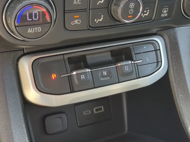 Used 2021 GMC Acadia SLE w/ Elevation Edition FWD image 26