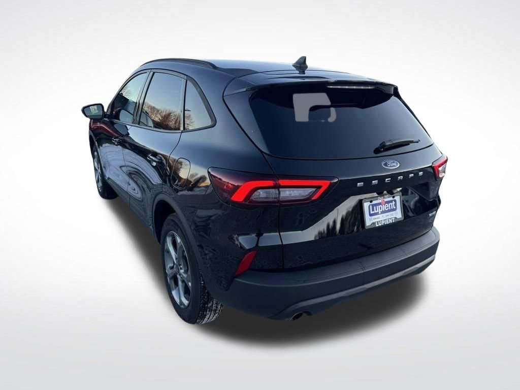 Certified 2025 Ford Escape ST-Line AWD/4WD image 9