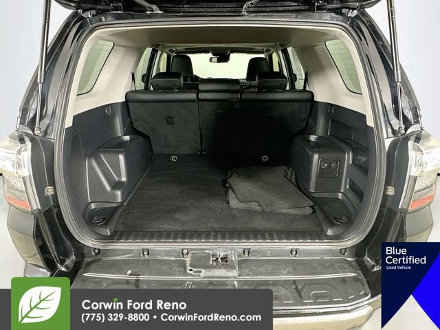 Used 2023 Toyota 4Runner TRD Off-Road Premium w/ Moonroof Package AWD/4WD image 30