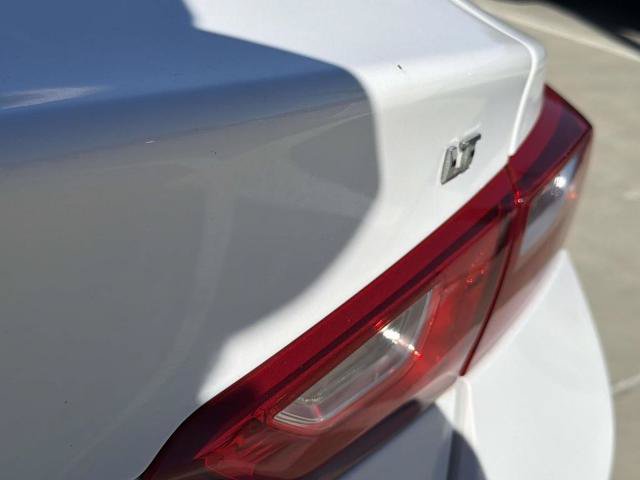 Used 2018 Chevrolet Malibu LT FWD image 19