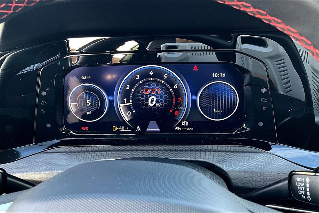 Used 2023 Volkswagen GTI SE image 20