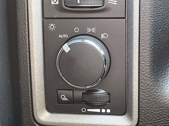 Used 2021 RAM 1500 Tradesman image 18