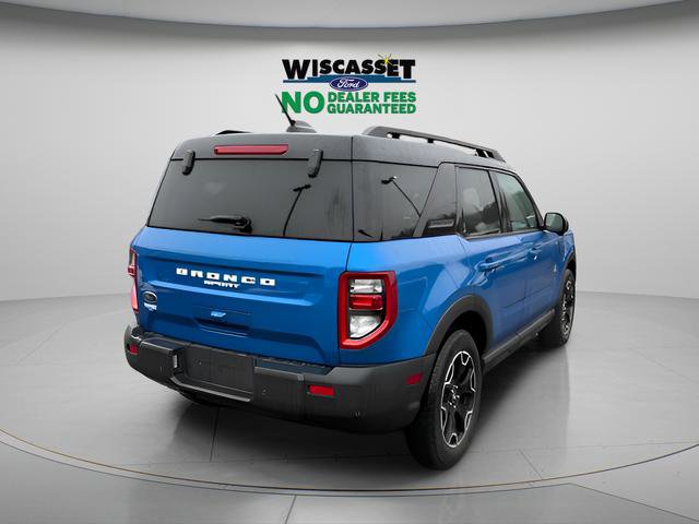Certified 2025 Ford Bronco Sport Outer Banks w/ Outer Banks Tech Package+ AWD/4WD image 32